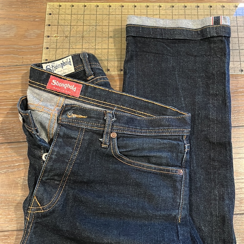 Stronghold Jeans size 34. Great quality!